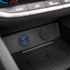 Szivargyújtó helyére beépíthető USB aljzat, Szivargyújtó helyére beépíthető USB aljzat,