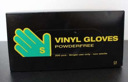 Egyszerhasználatos Abena Vinyl gumikesztyű púdermentes Fehér "S" méret   200 db / doboz