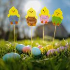   Húsvéti dekoráció - csibe - 4 féle - 6 x 9 cm - leszúrható