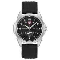   Férfi karóra Luminox XL.1761 (Ø 45 mm) MOST 533667 HELYETT 193224 Ft-ért!