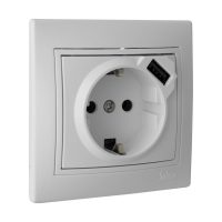   Plug-in base Solera erp60usb-u USB 250 V 16 A Beépített MOST 21741 HELYETT 14642 Ft-ért!